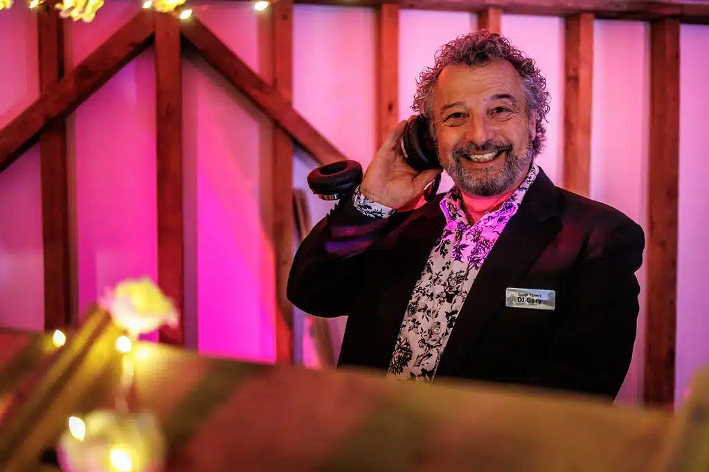 DJ Gary at South Farm Barn Wedding Venue