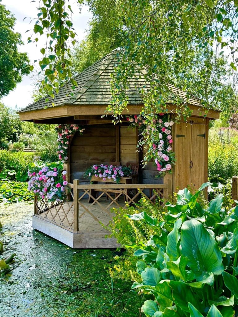 Pretty wooden garden summerhouse