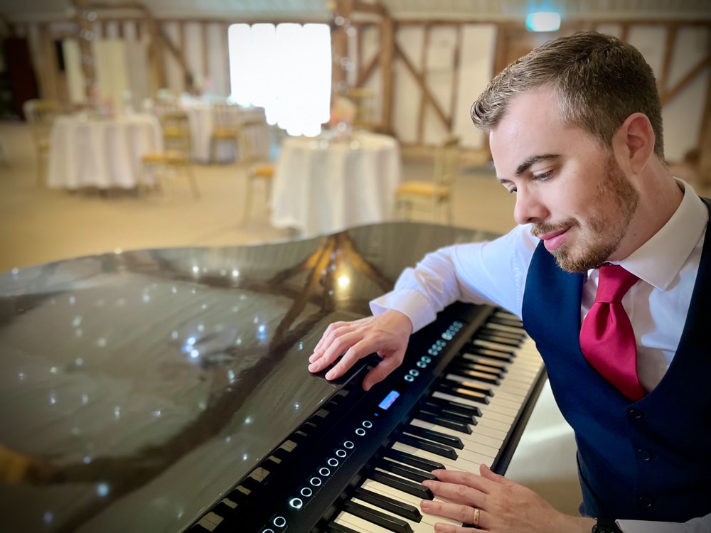 Pianist for your wedding