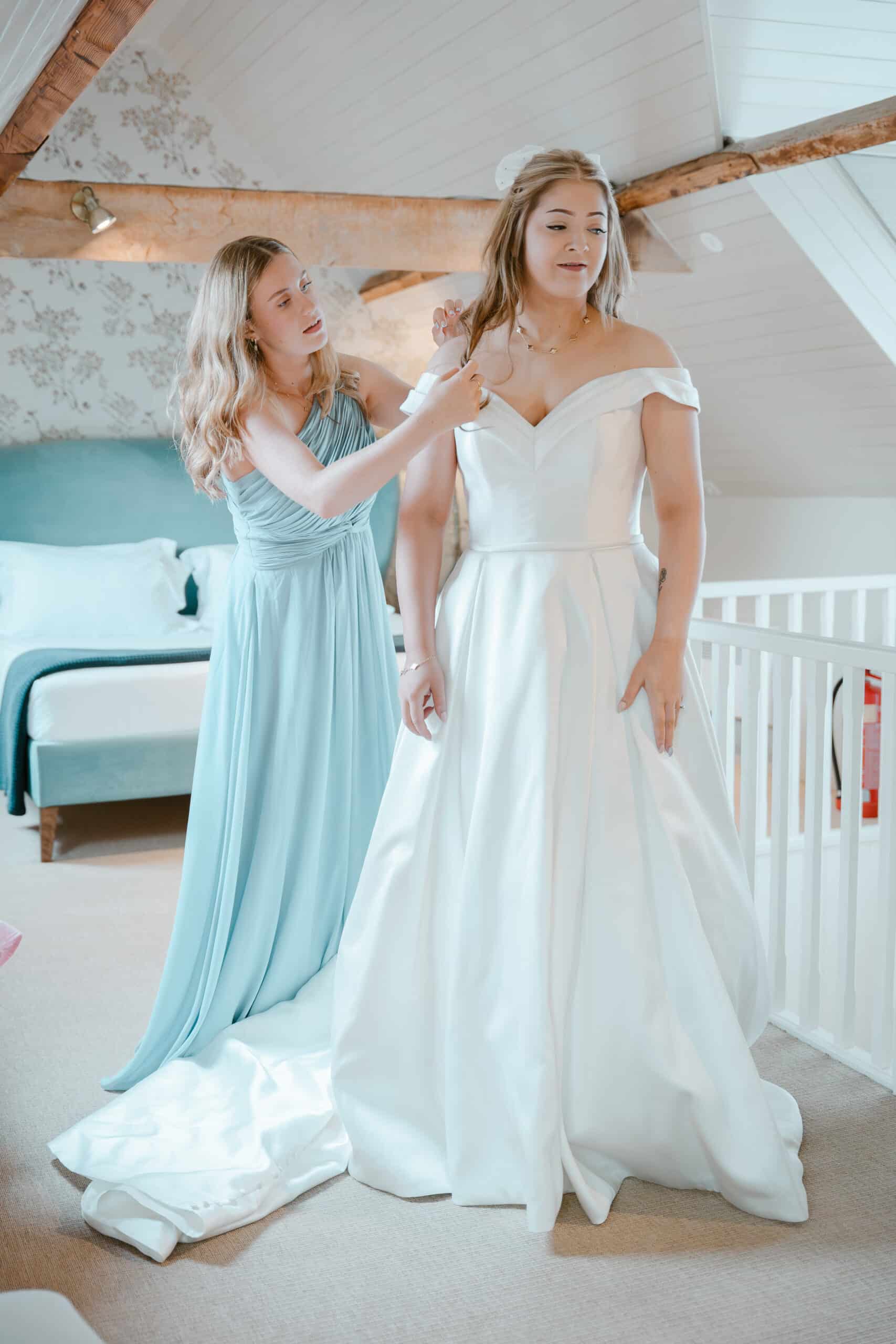 bridesmaid dresses hertfordshire 14 Bridesmaid Dresses Perfect for Spring Weddings