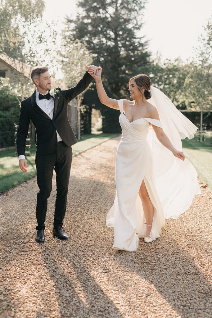 Autumn wedding at South Farm barn style wedding venue in Hertfordshire