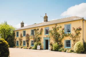 Countryside farmhouse wedding venue Herfordshire